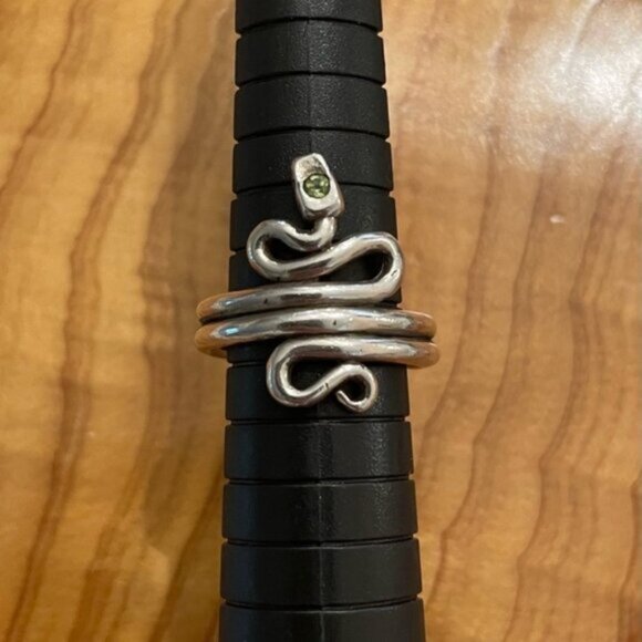 Sterling Silver Snake Ring with Green Peridot - Picture 9 of 9
